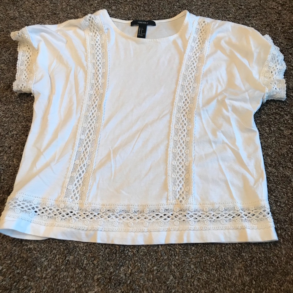 Forever 21 lace short sleeve